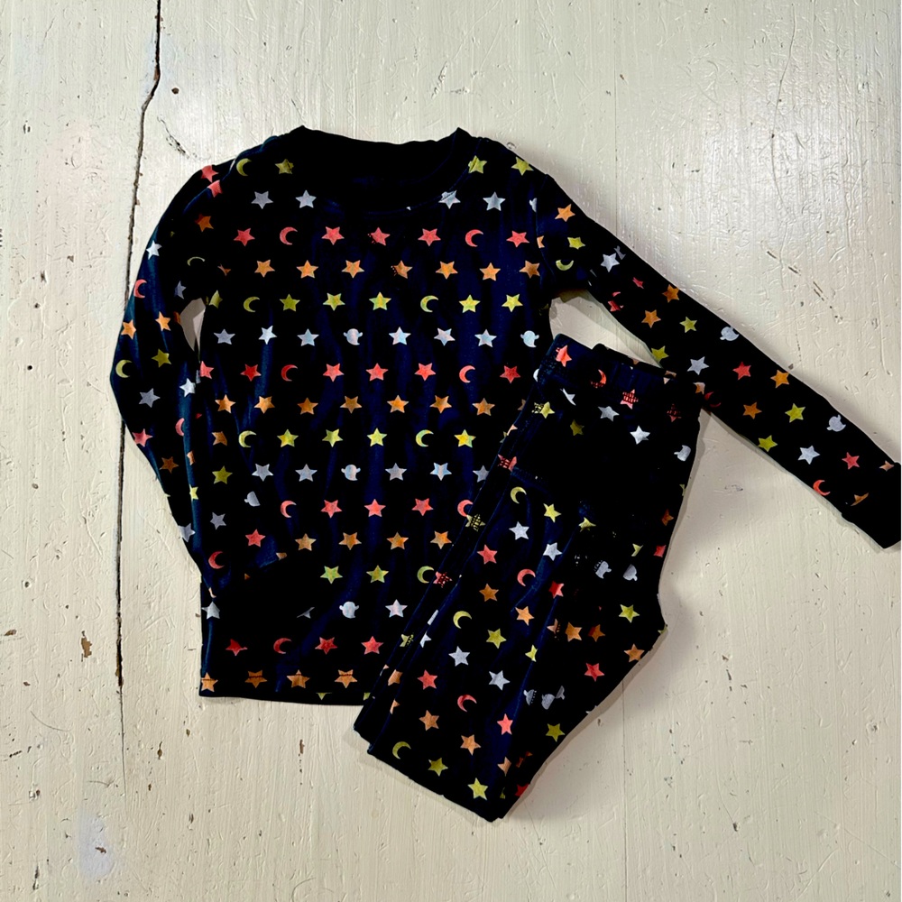 Primary Halloween Pajamas in size 4-5